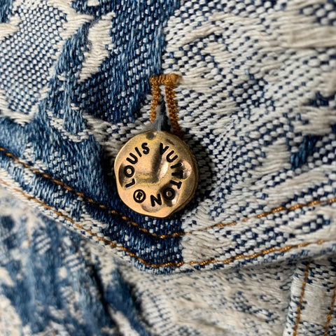 Veste en jean vieilli LOUIS VUITTON FW 2022