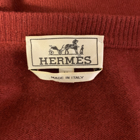 HERMES Size M Red Ribbed Cashmere V-Neck Sweater
