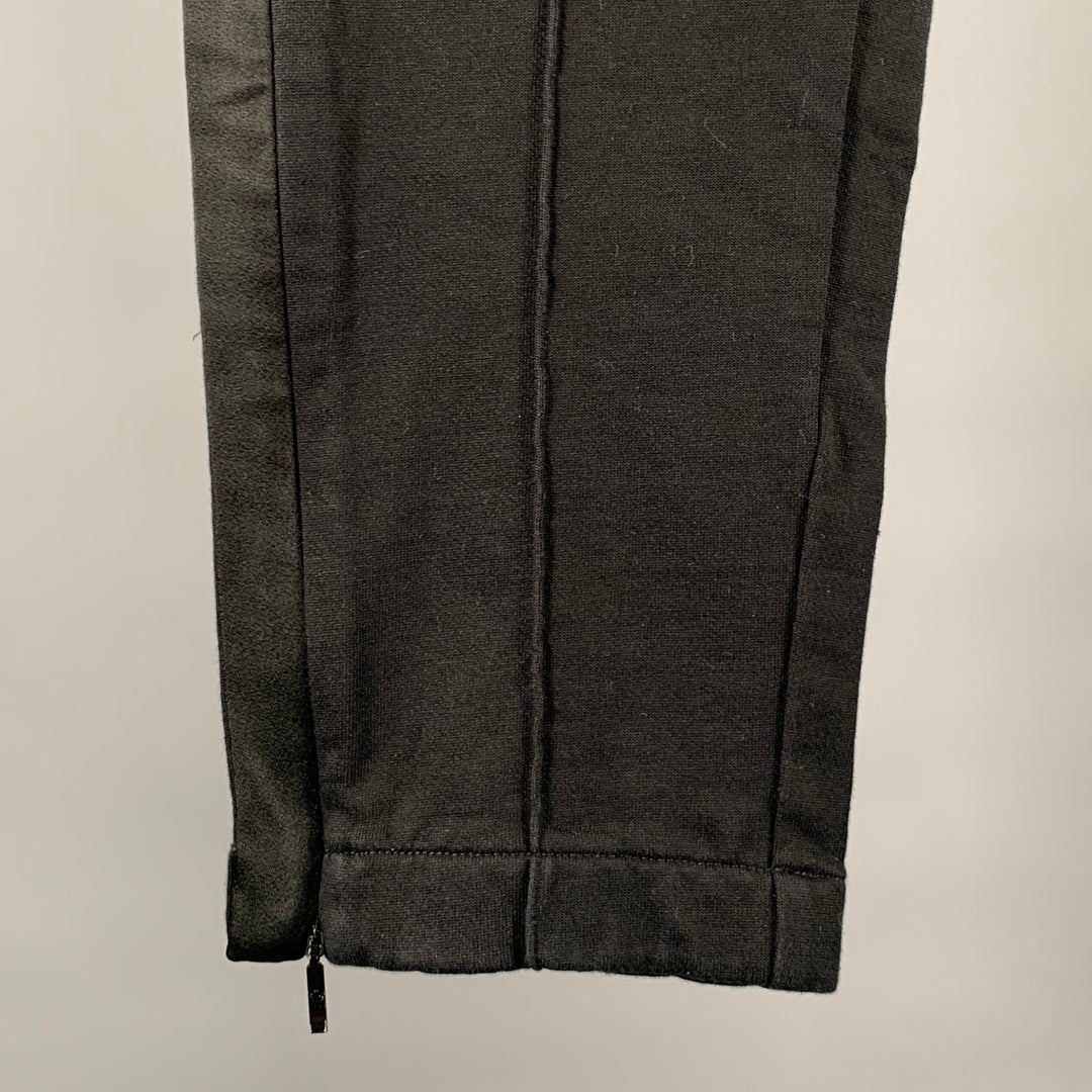 MONCLER Taille S Pantalon décontracté en coton noir à plis nervurés