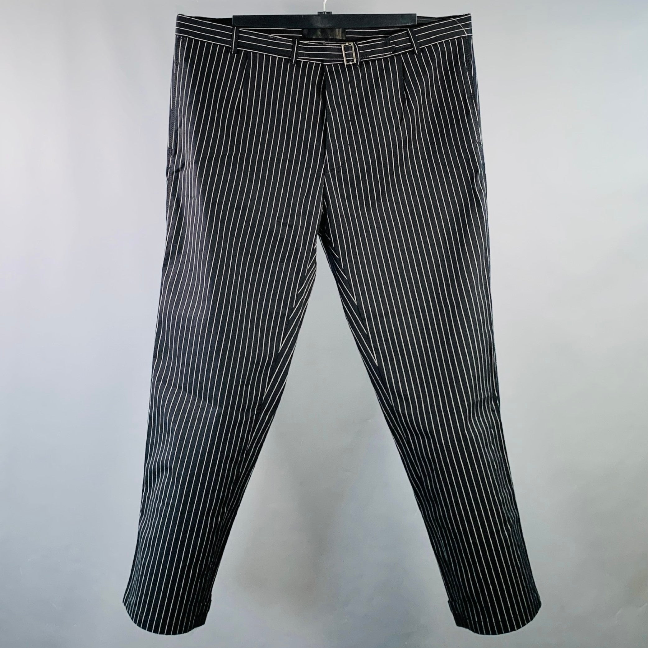 Haider Ackermann ストライプ コットン シャツジャケット XS ホワイト ハイダーアッカーマン KL4CUAKS27 HAIDER ACKERMANN Cotton Satin Side ACKERMANN（ハイダーアッカーマン）の「Haider