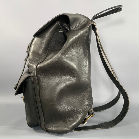 LAURA IN USA Size One Size Black Crackled Leather Backpack
