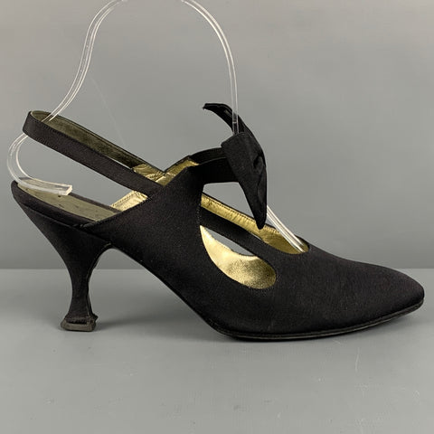 CHANEL Talla 7 Zapatos de tacón con lazo de tafetán negro