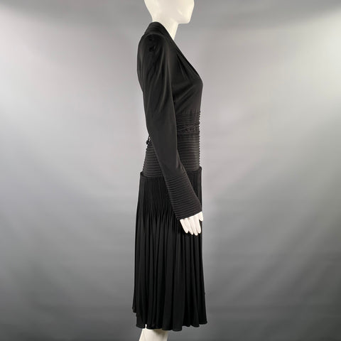 CHADO RALPH RUCCI Size M Black Pleated Deep Neck Knee-Length Dress