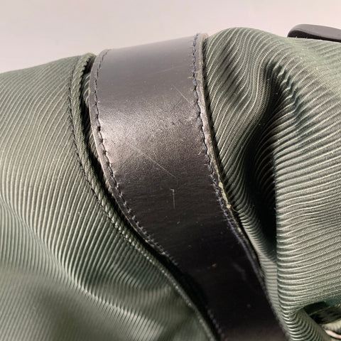 LOUIS VUITTON Taiga Portable Gibeciere Ardoise Green Black Two Tone Nylon Leather Travel Suitcase Bag