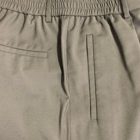 FENDI Taille 30 Pantalon décontracté plissé en mélange de laine noire avec taille élastique