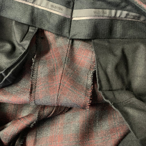 VALENTINO FW2017 Chest Size 38 Grey Burgundy LV3CE5003ER Plaid Wool 32 32 Suit