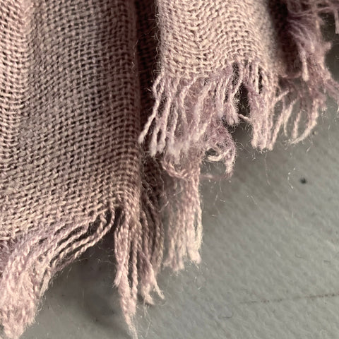JOHN VARVATOS Purple Lavender Linen Blend Fringe Scarf