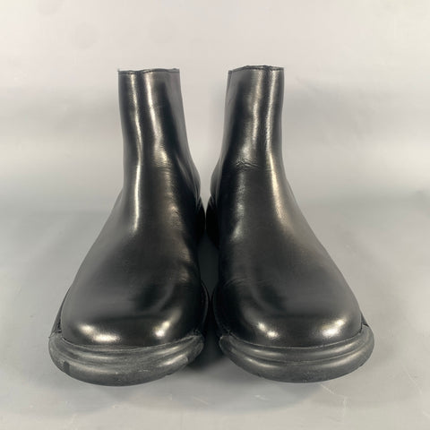 CoSTUME NATIONAL Size 8 Black Leather Ankle Boots