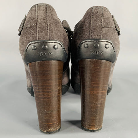 TOD'S Size 8.5 Grey Suede Platform Stacked Heel Ankle Boots