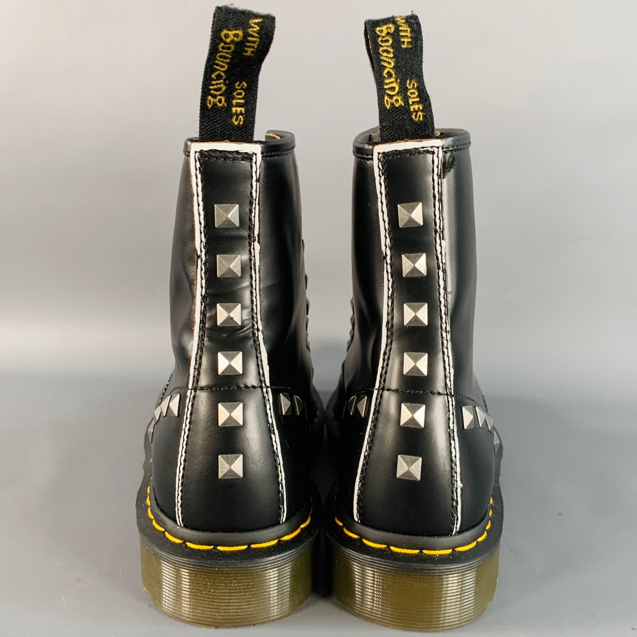 DR. MARTENS AW004 Size 11 1460 Stud Black Leather Studded Lace-Up