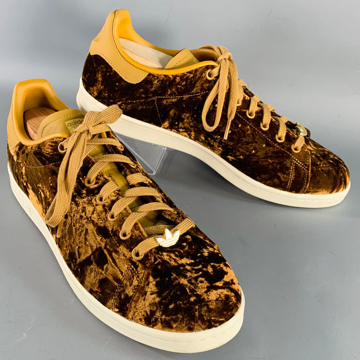 Baskets basses à lacets ADIDAS édition limitée en velours cuivre pointure 47