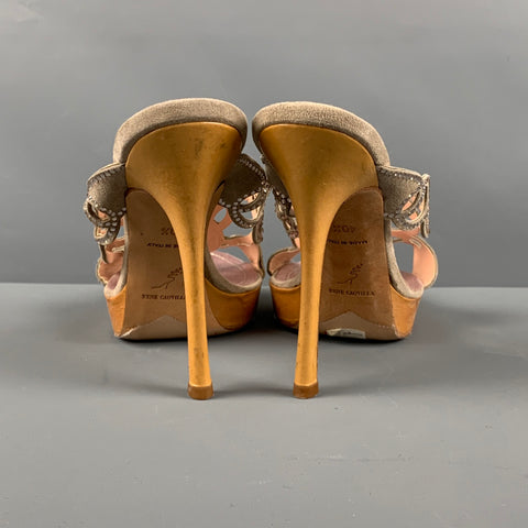 RENE CAOVILLA Talla 10.5 Sandalias con plataforma recortadas de gamuza rosa gris