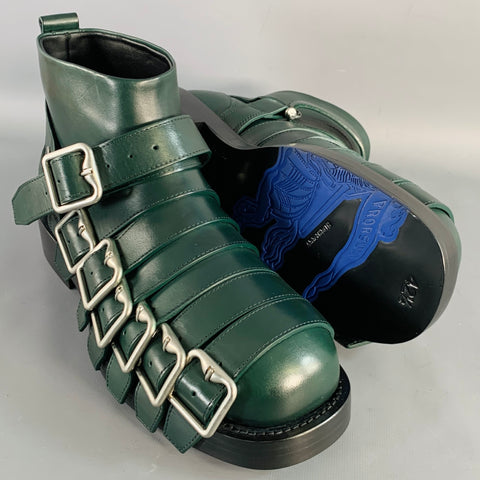 BURBERRY Size 9.5 Forest Green Leather Pull On Belted Boots