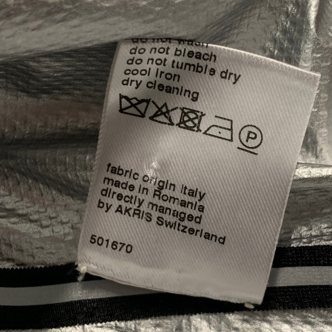 AKRIS Size 10 Black Silver Polyamide Bend Metallic Zip Snaps Coat