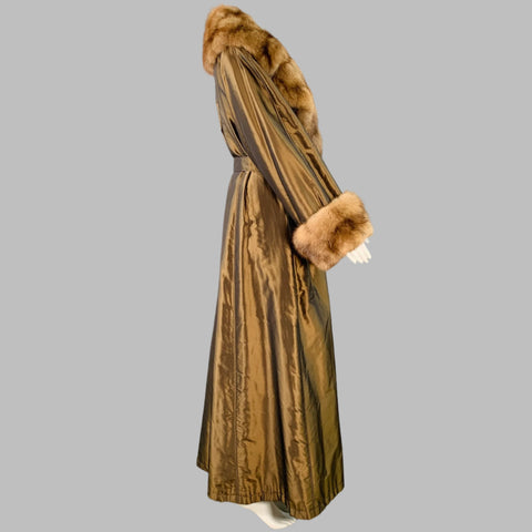 MAXIMILIAN MEERSTEIN Size 8 Brown Gold Silk Fur Trim Belted Coat