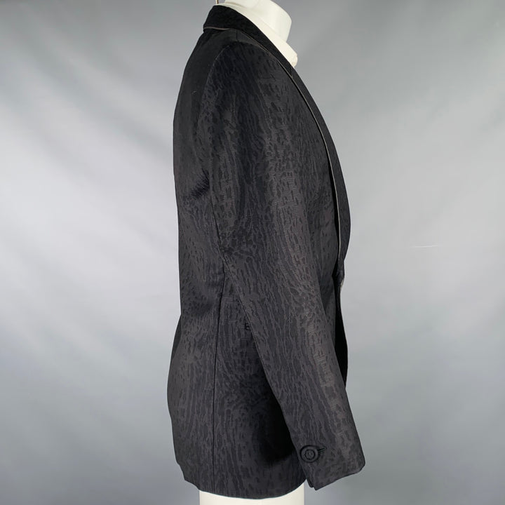 ROBERTO CAVALLI Size 38 Black Animal Print Virgin Wool Sport Coat
