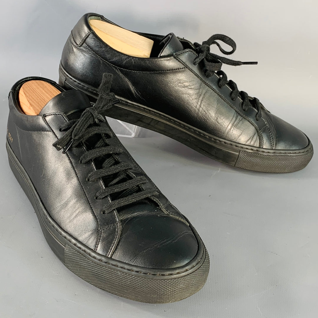COMMON PROJECTS Size 8 Black Leather Low Top Sneakers