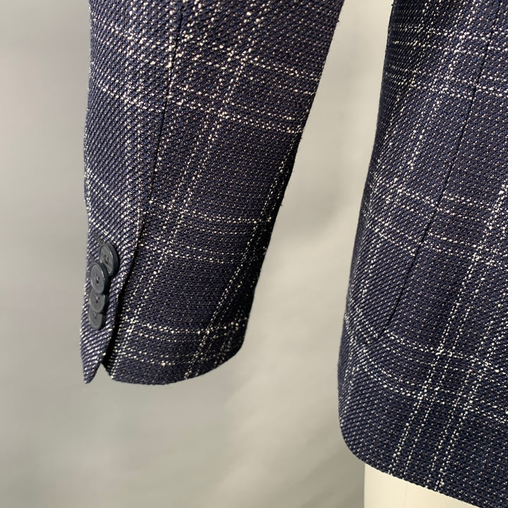HUGO BOSS Size 40 Navy White Plaid Virgin Wool Blend Sport Coat