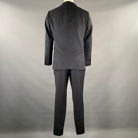 BURBERRY Size 40 Navy Heather Wool Two Button Suit