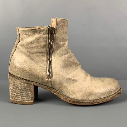 OFFICINE CREATIVE Botas color crema con doble cremallera talla 7