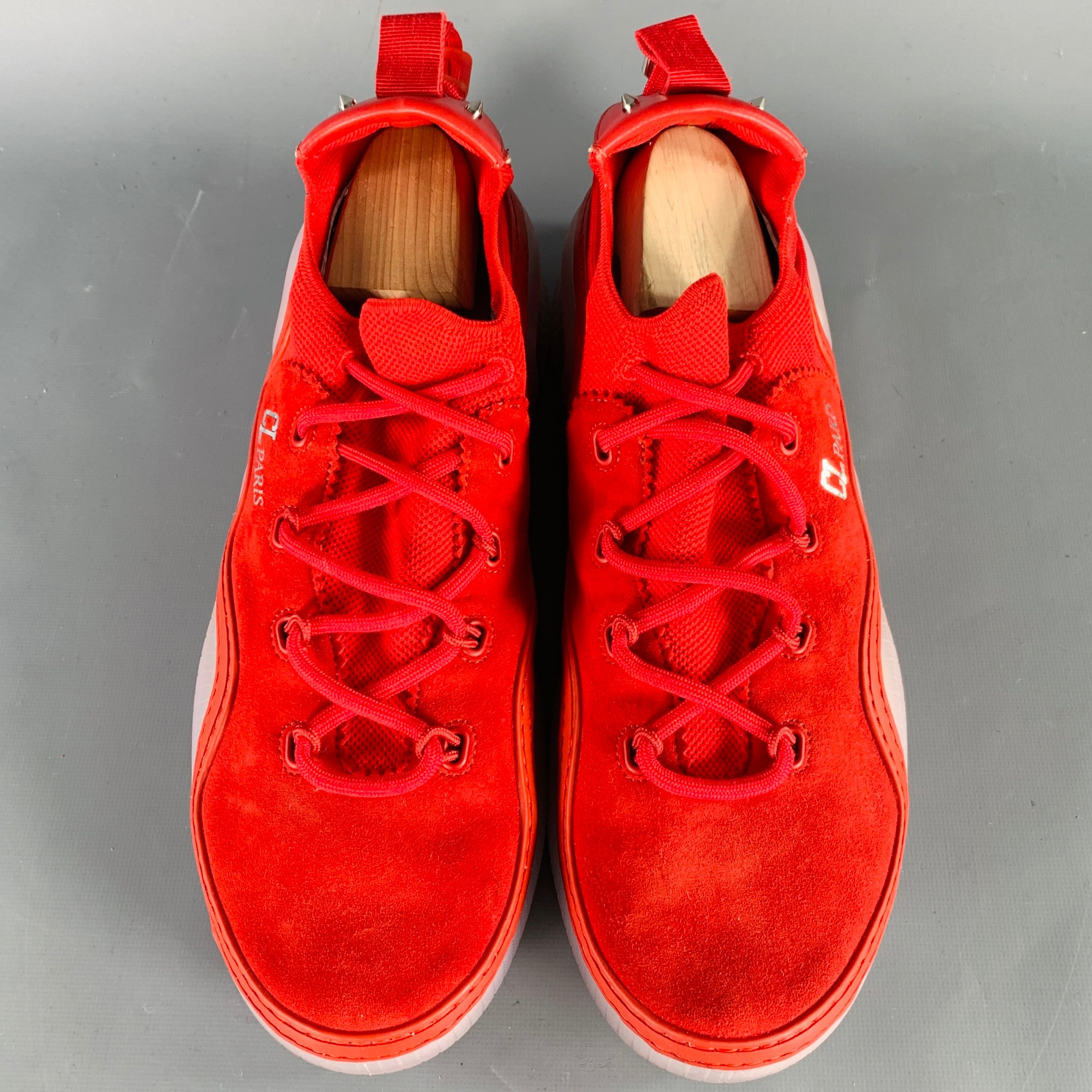 CHRISTIAN LOUBOUTIN Arpoador スエード スニーカー CHRISTIAN LOUBOUTIN Size 11.5 Arpoador Red Suede Low Top