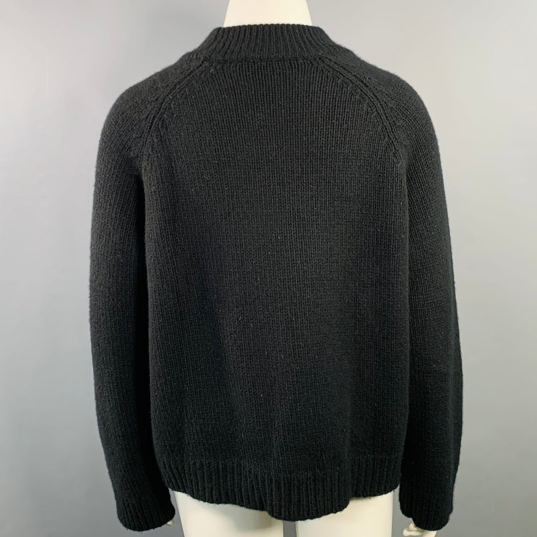 THE ROW Size L Black Cashmere Knit Raglan Sleeves Crew Neck Sweater