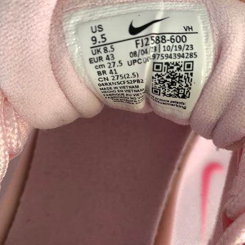 NIKE Size 9.5 Pink Nylon Lace Up Sneakers