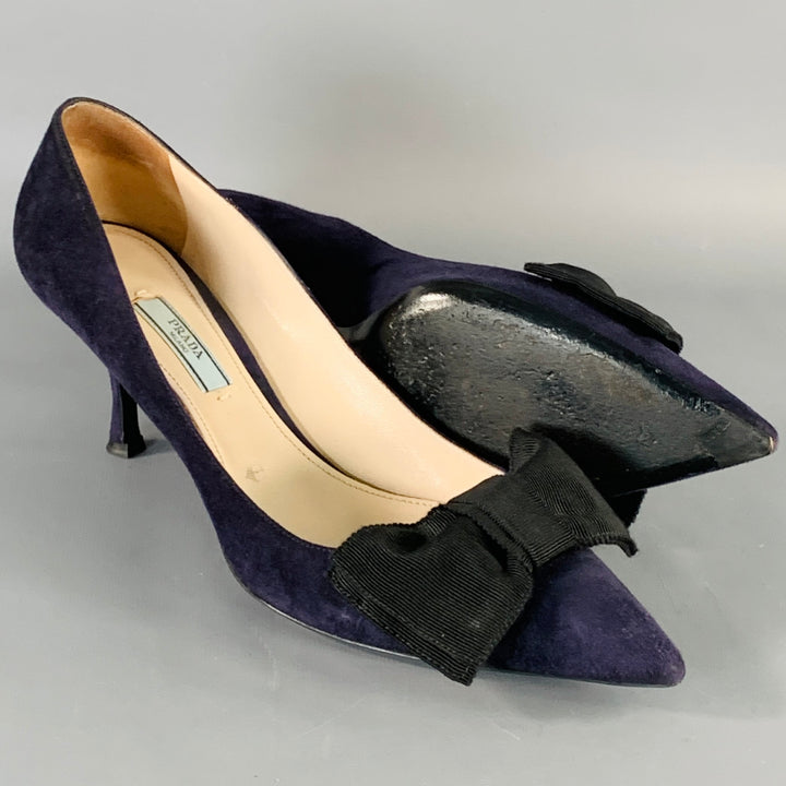 PRADA Size 11 Navy Suede Bow Pointed Toe Kitten Heel Pumps