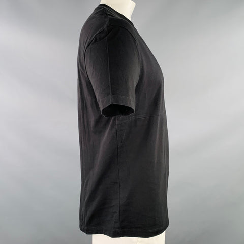 MCQ by ALEXANDER MCQUEEN Size L Black White Cobra Club Print Cotton Crew Neck T-shirt