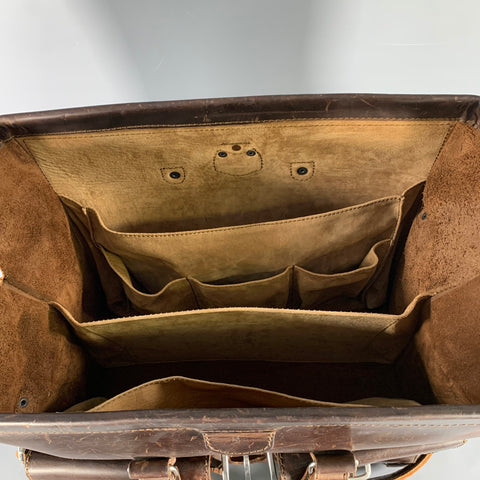 SADDLEBACK LEATHER CO. Sac de médecin en cuir marron