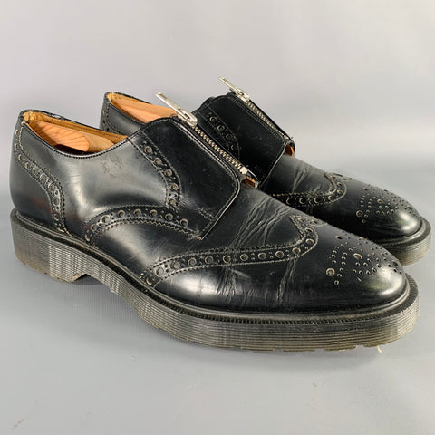 SOLOVAIR Size 9 Black Perforated Leather Wingtip Lace-Up Shoes