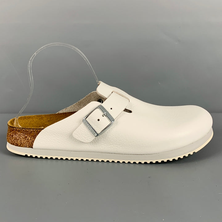 BIRKENSTOCK Size 9 White Leather Slip On Sandals