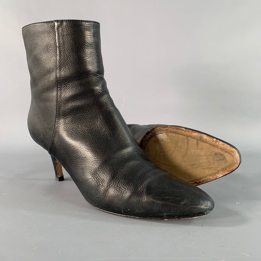 JIMMY CHOO Size 8 Black Leather Pebble Grain Back Zip Boots