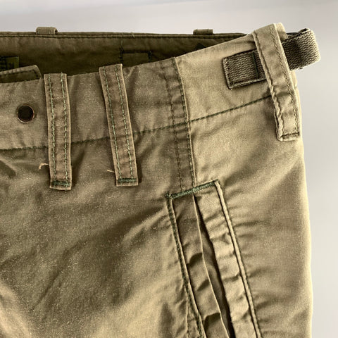 NICE COLLECTIVE Size 30 Green Olive Color Block Cotton Cargo Shorts