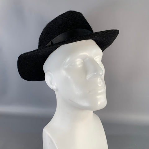 VINTAGE One Size Black Felt Wool Fedora Hat