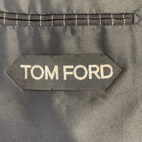 TOM FORD Size 42 Black White Pinstripe Virgin Wool Mohair Suit