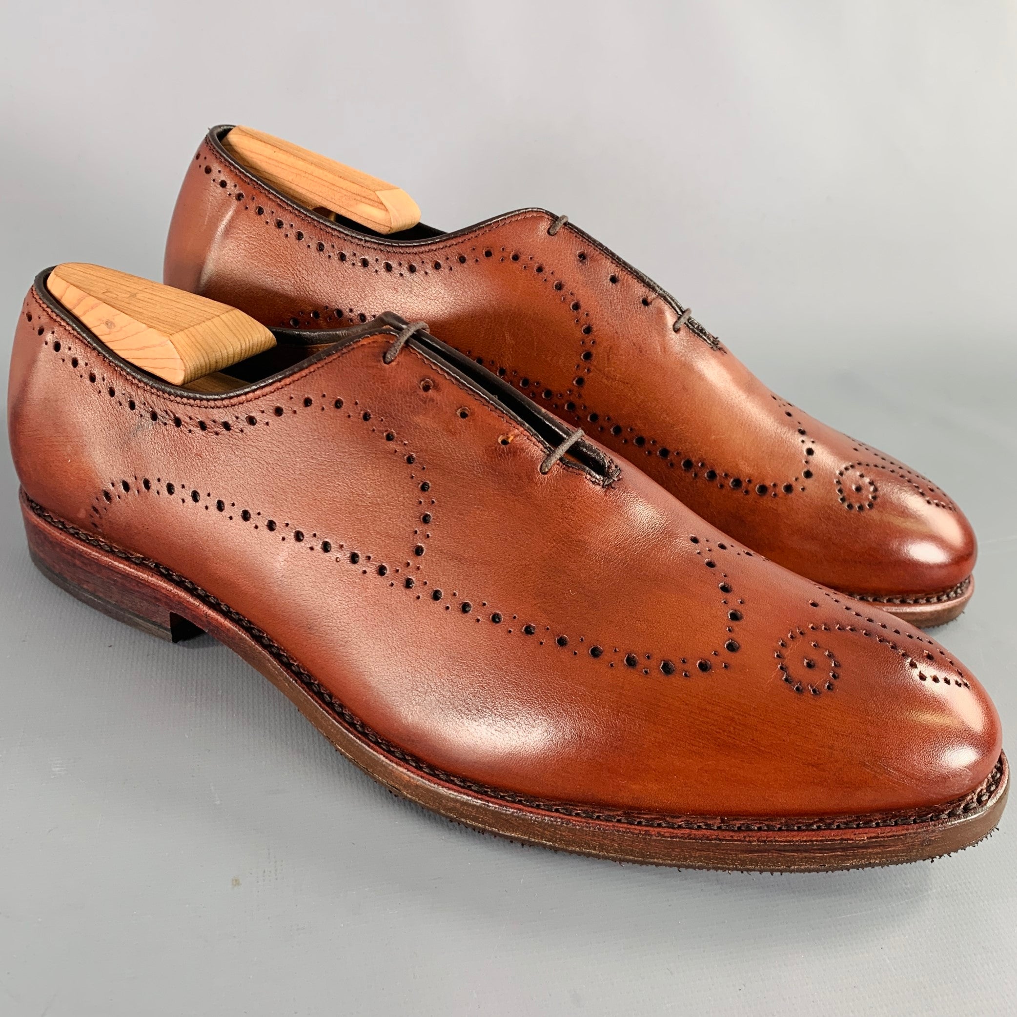 ALLEN EDMONDS Size 9.5 Fairfax Brown Perforated Leather Lace Up Shoes Sui Generis Designer Consignment