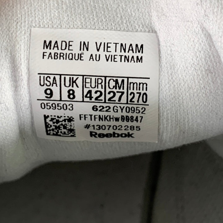 REEBOK Size 9 White Mixed Patterns Leather Runner Sneakers