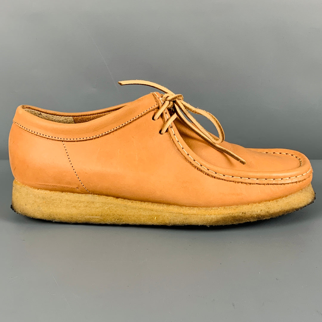 CLARKS Size 8.5 Tan Leather Moccasin Lace-Up Shoes