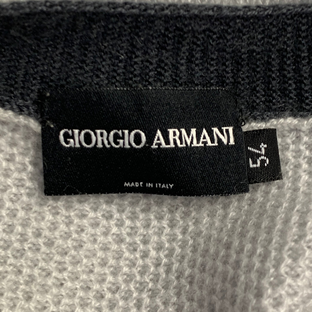 GIORGIO ARMANI Size XL Grey Contrast Trim Cashmere Silk V-Neck Sweater