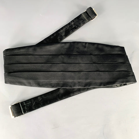 BROOKS BROTHERS Size S/M Black Pleated Silk Cummerbund