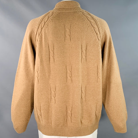 GUCCI Vintage 1980s Size 46 Tan Cable Knit Camel Hair Turtleneck Sweater
