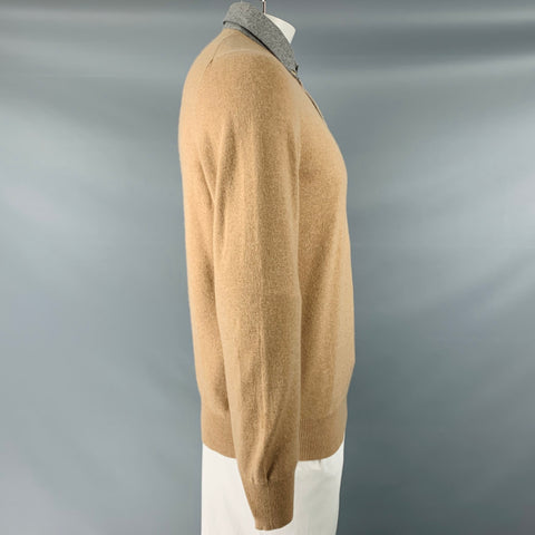 BRUNELLO CUCINELLI Talla 42 Jersey con botones de cachemira de punto gris tostado