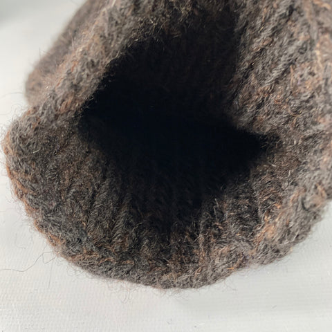 TENDER CO. Rib Sleeve Brown Ribbed Lambswool Scarf
