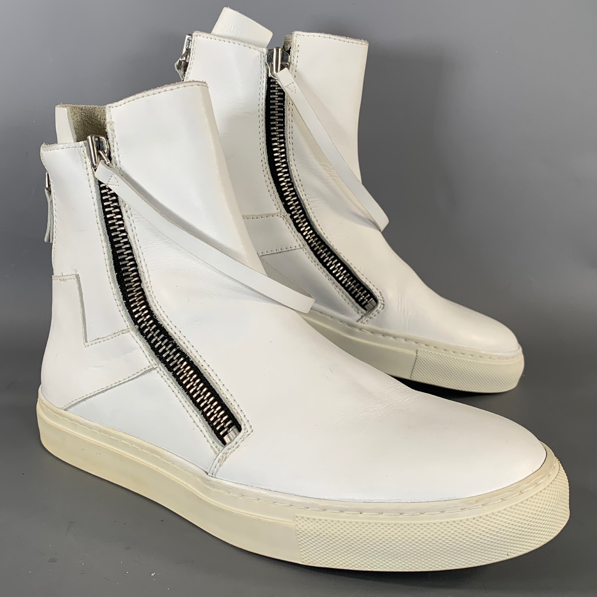 EMPORIO ARMANI Size 9 White Leather Zip Up Boots – Sui Generis