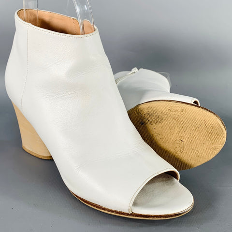 MAISON MARTIN MARGIELA Size 7 White Leather Peep Toe Boots