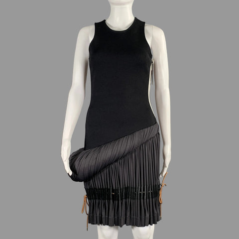 LOUIS VUITTON Spring 2023 Size XS Black Grey Viscose Polyamide Silk Dress