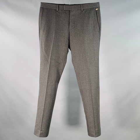 GUCCI Size 34 Grey Twill Wool Tapered Button Fly Dress Pants