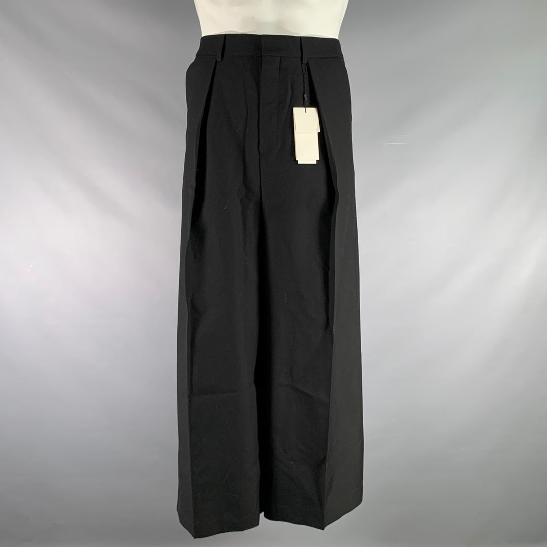 AMI by ALEXANDRE MATTIUSSI Size 30 Black Solid Wool Wide Leg Dress Pants