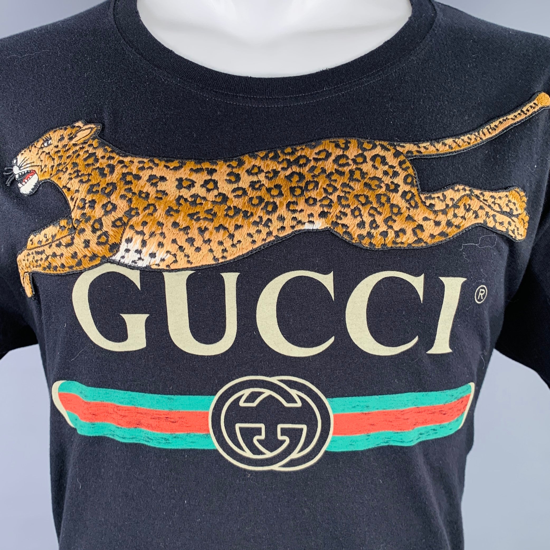 GUCCI Size S Black Multi Color Logo Short Sleeve T-shirt – Sui